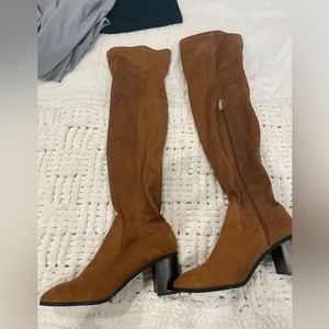 Zara knee high brow boots size 40
